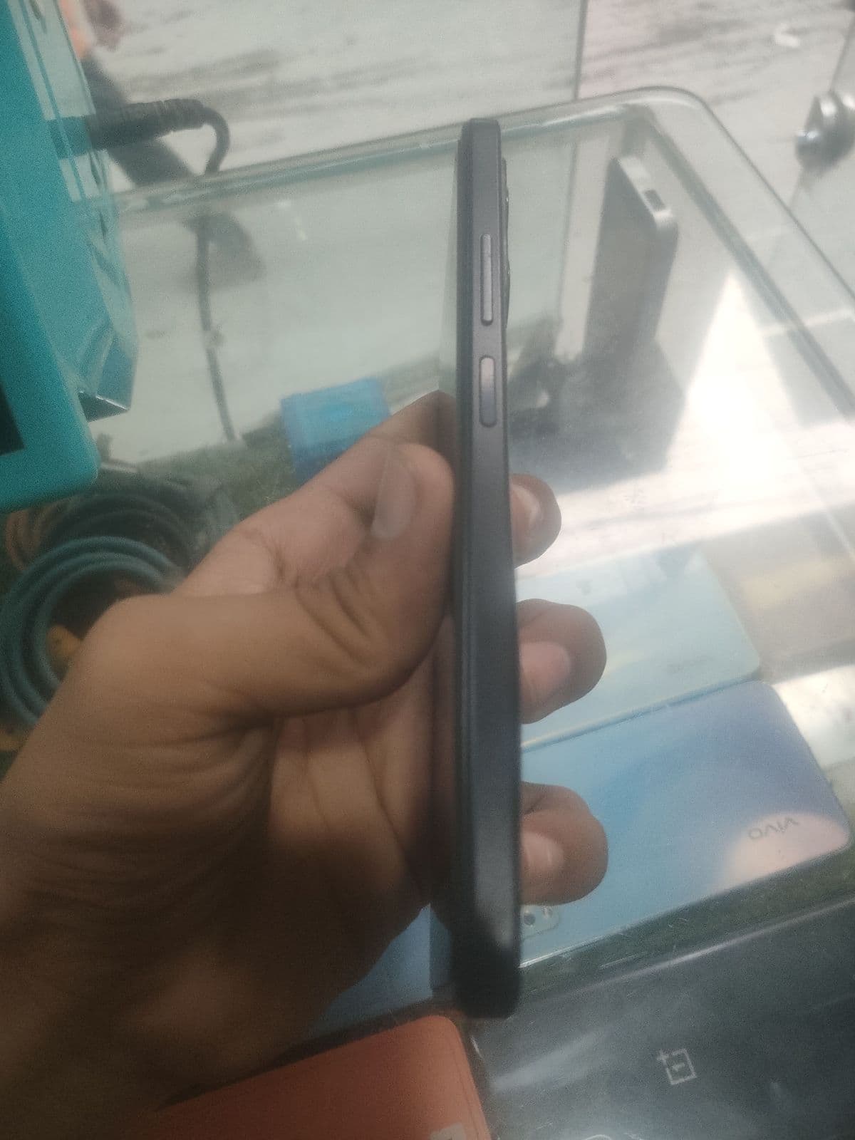 Xiaomi Redmi Note 12 6GB / 128GB in Ice Blue — photo 4