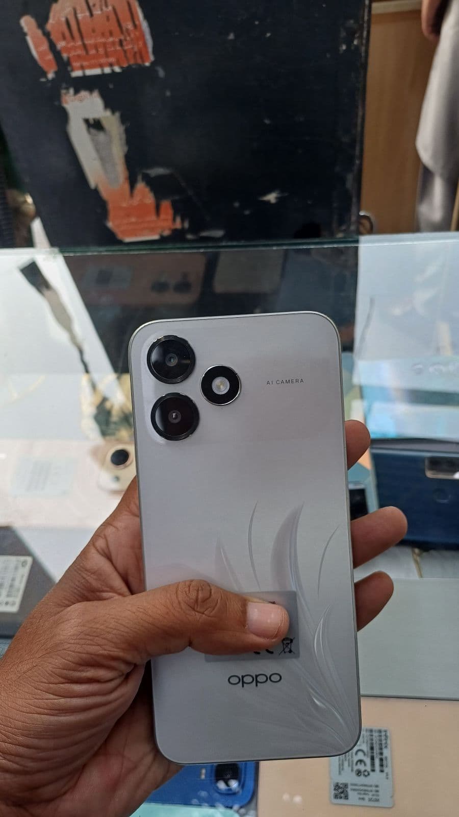 Oppo A6c · 4GB / 64GB