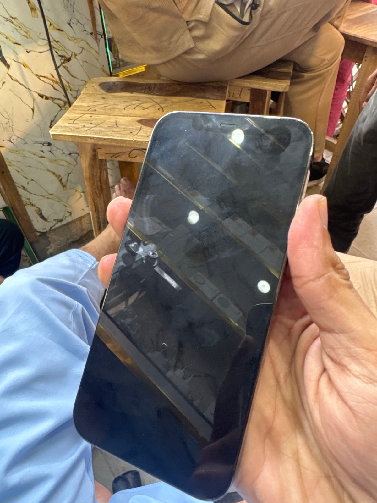 Apple iPhone 12 Pro 256GB in Graphite — photo 2