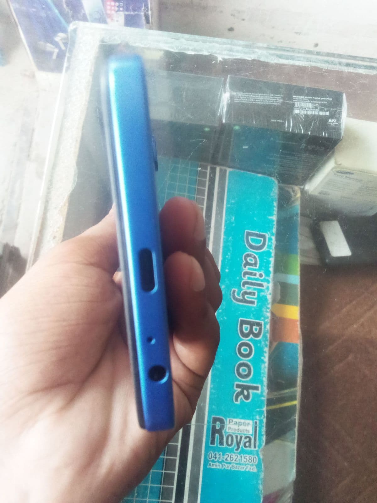 Infinix Smart 20 4GB / 128GB in Cloudline Blue — photo 4
