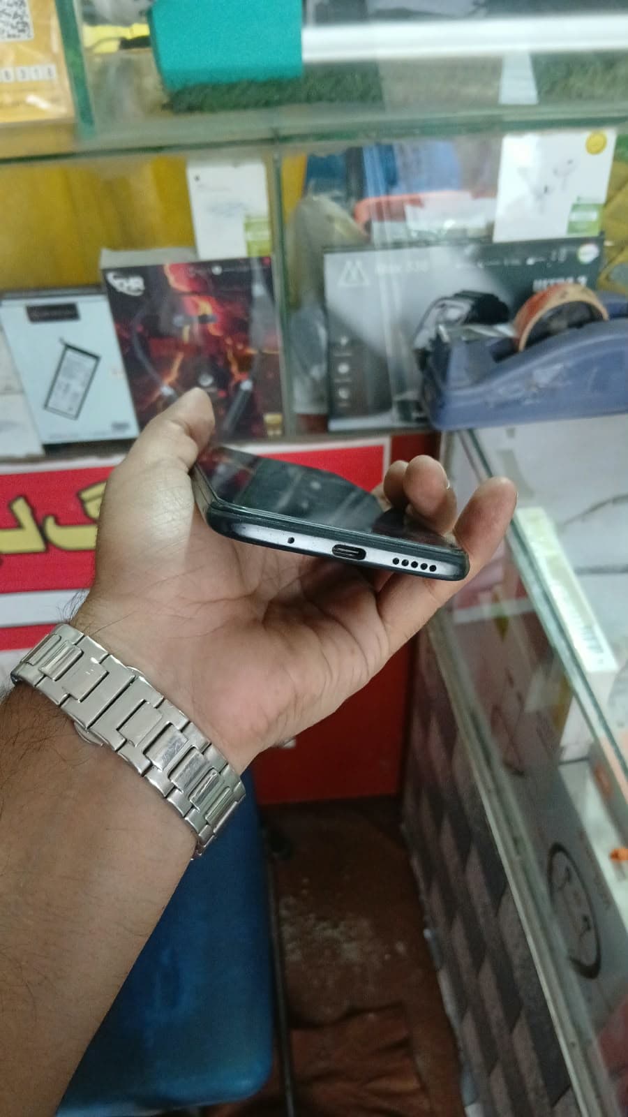 Xiaomi Redmi 10C 4GB / 128GB in Graphite Gray — photo 2