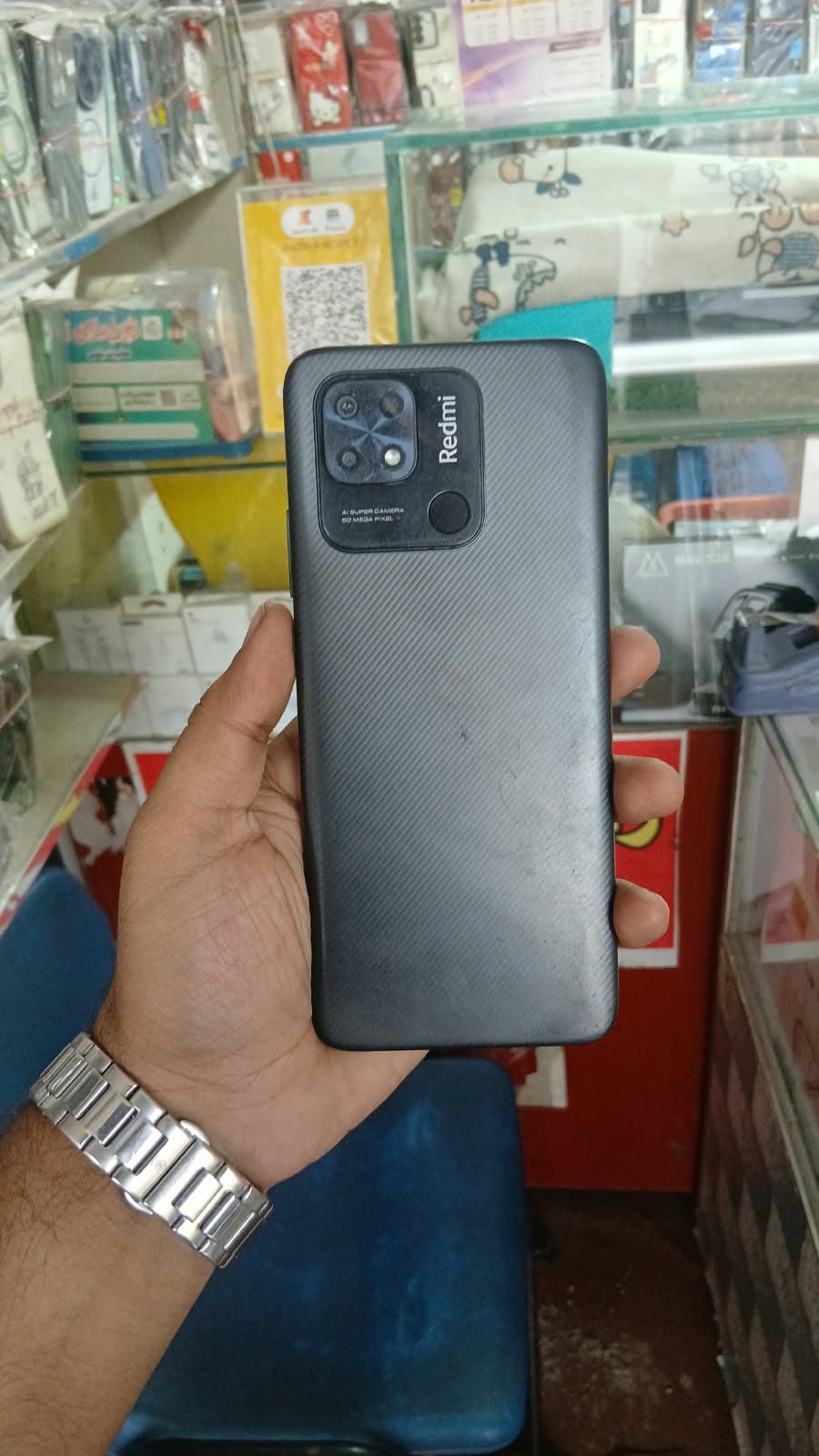 Xiaomi Redmi 10C 4GB / 128GB in Graphite Gray — photo 3