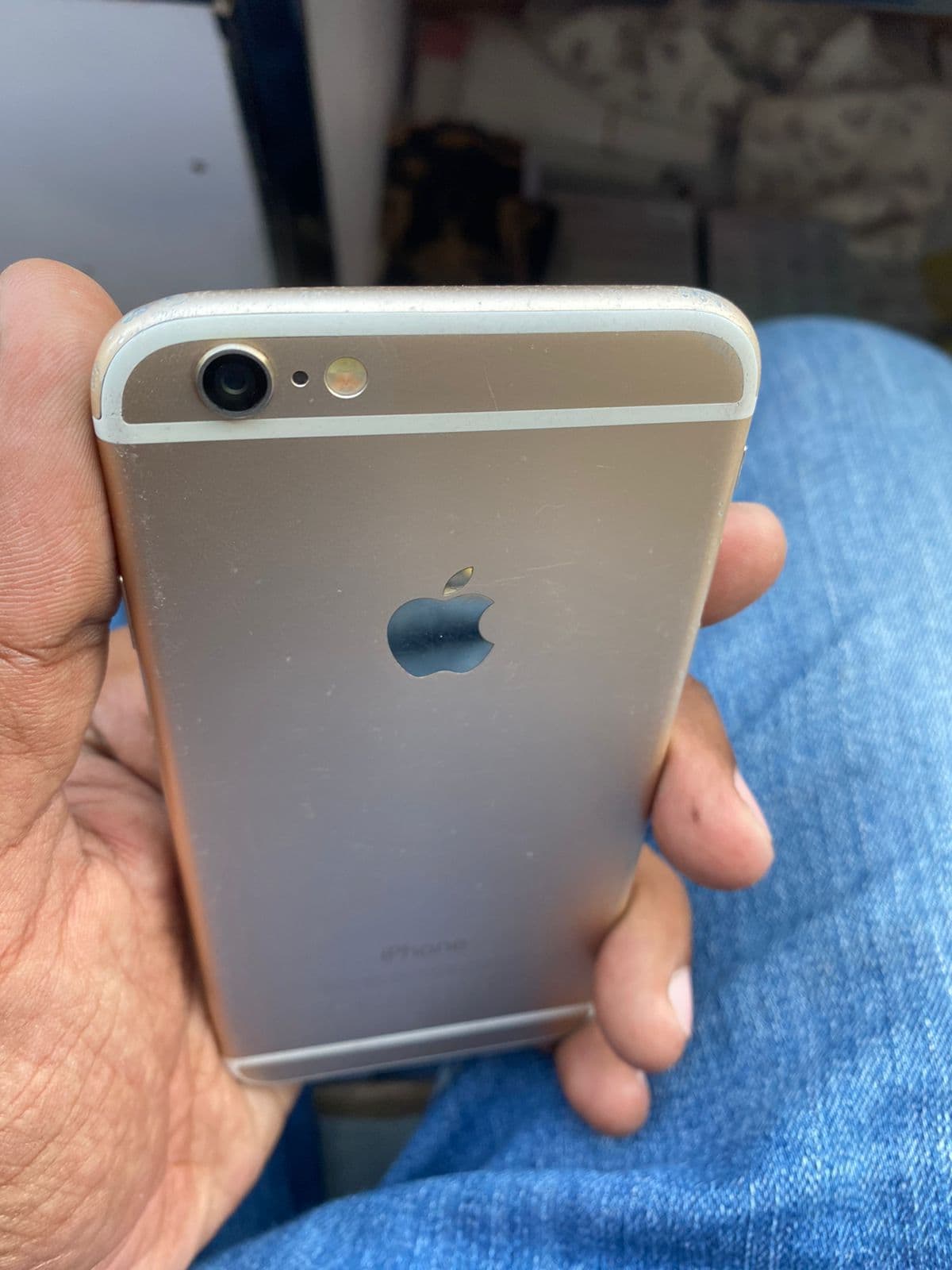 Apple iPhone 6s 64GB in Rose Gold — photo 4