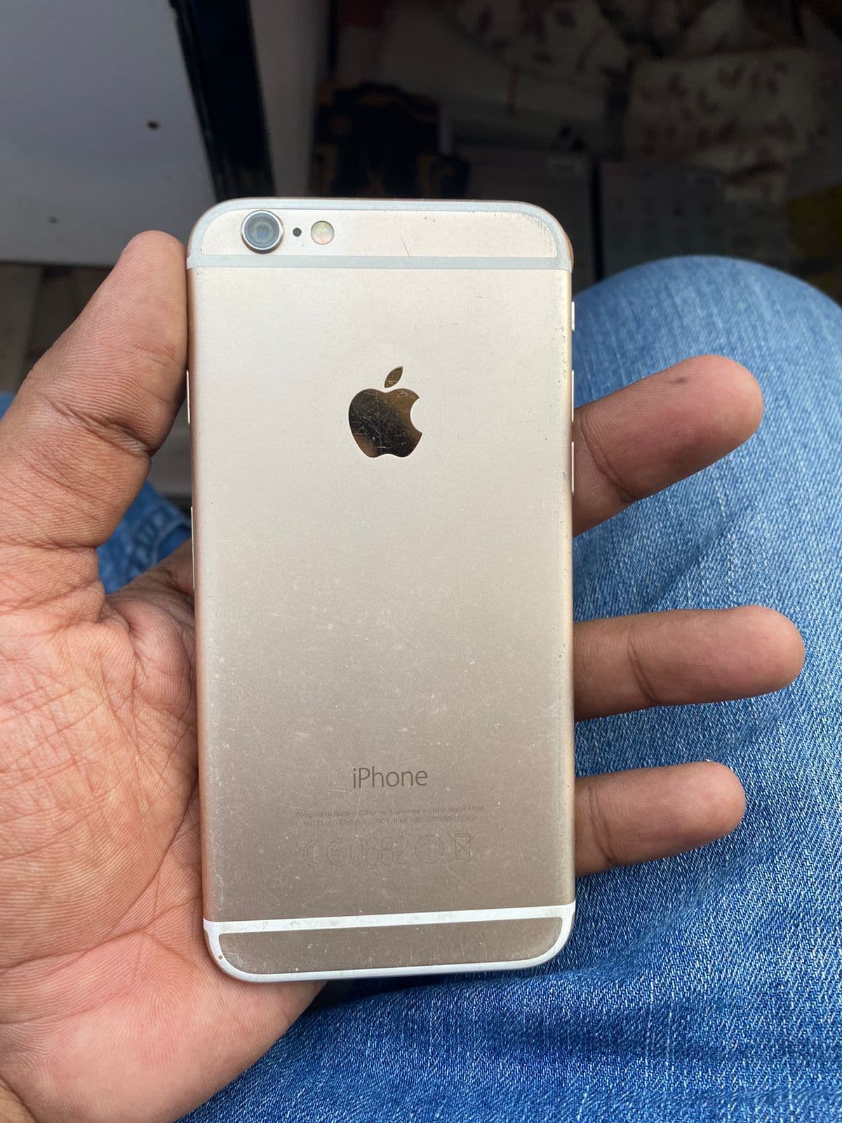 Apple iPhone 6s 64GB in Rose Gold — photo 3