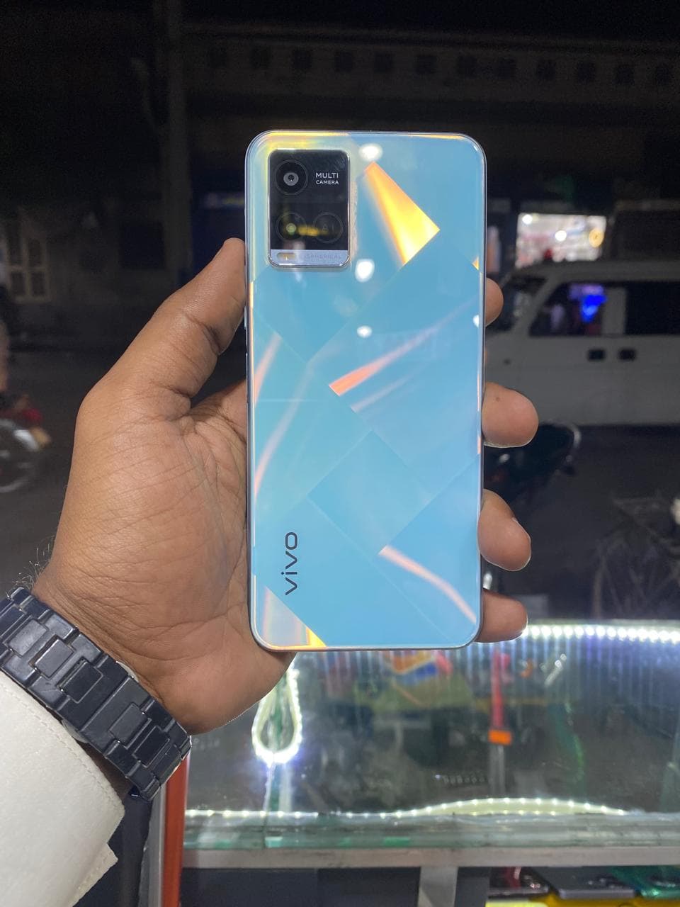 Vivo Y21 · 4GB / 64GB