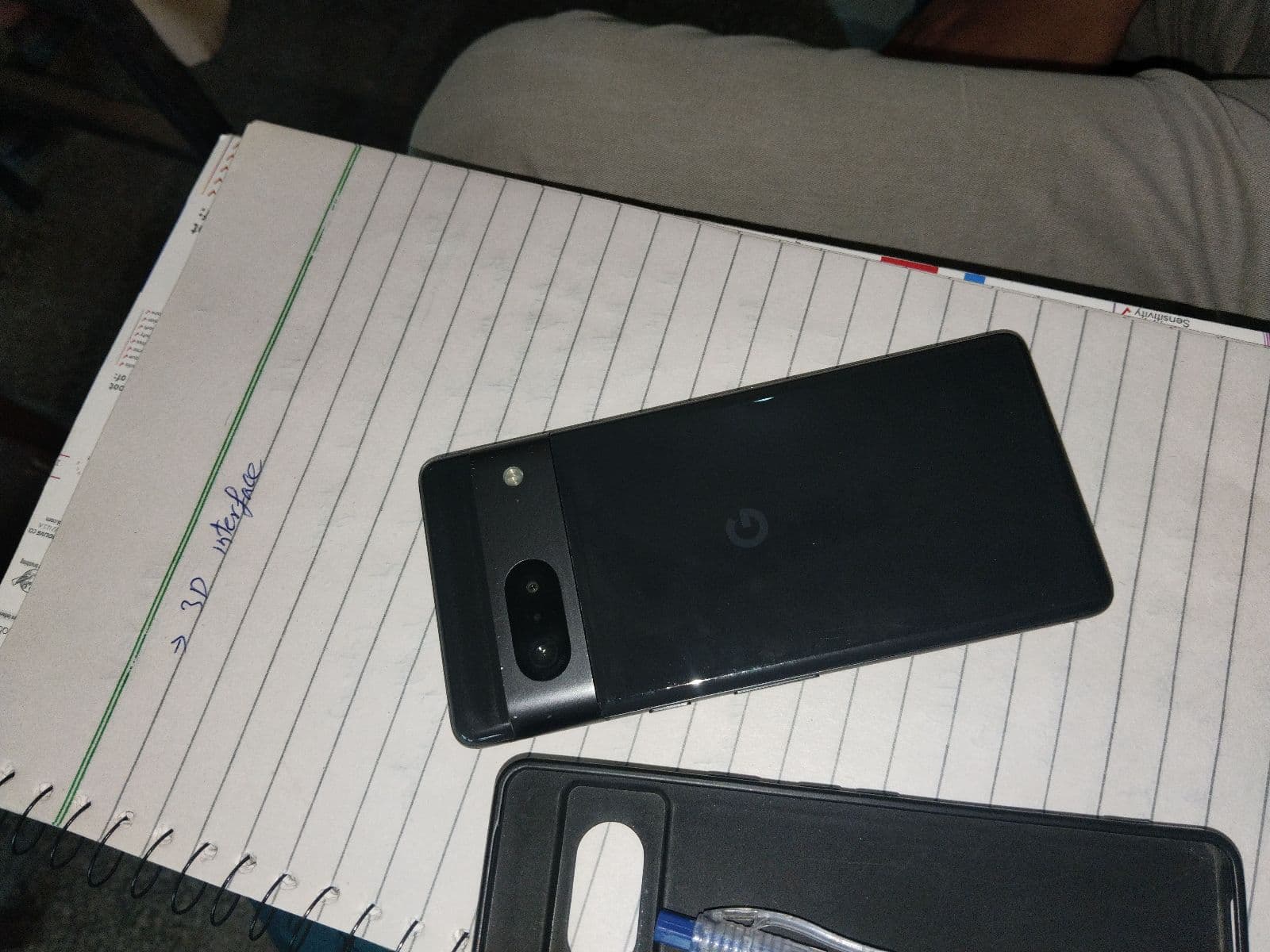 Google Pixel 7 8GB / 128GB in Obsidian — photo 1