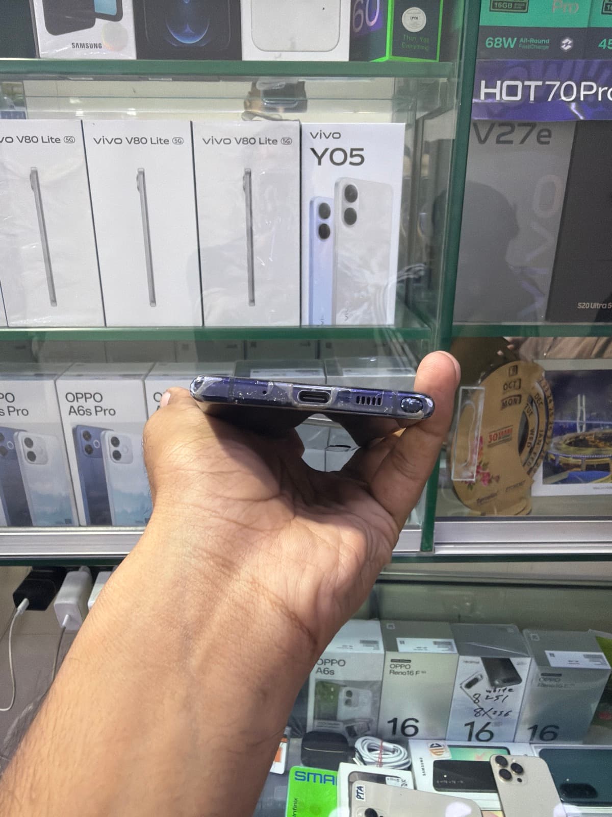 Samsung Galaxy Note10 8GB / 256GB in Aura Black — photo 3