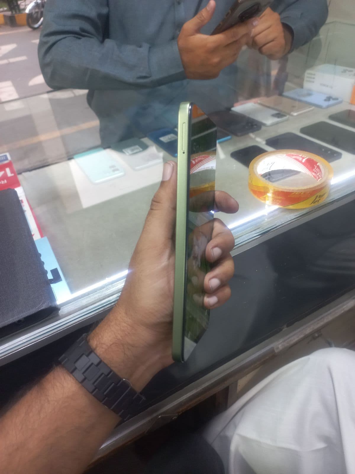 Xiaomi Redmi 14C 6GB / 128GB in Sage Green — photo 3