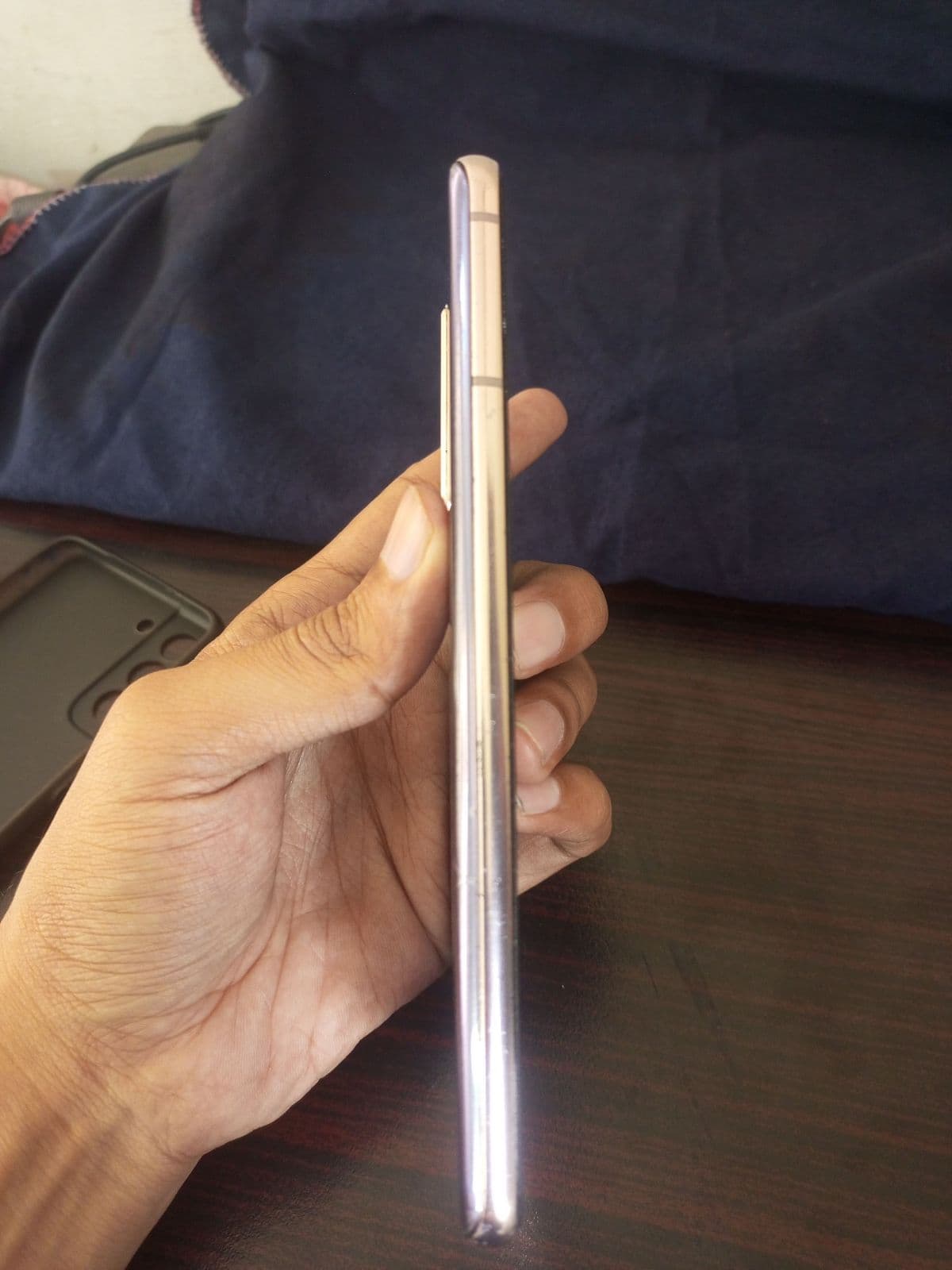 Samsung Galaxy S21+ 8GB / 128GB in Phantom Violet — photo 4
