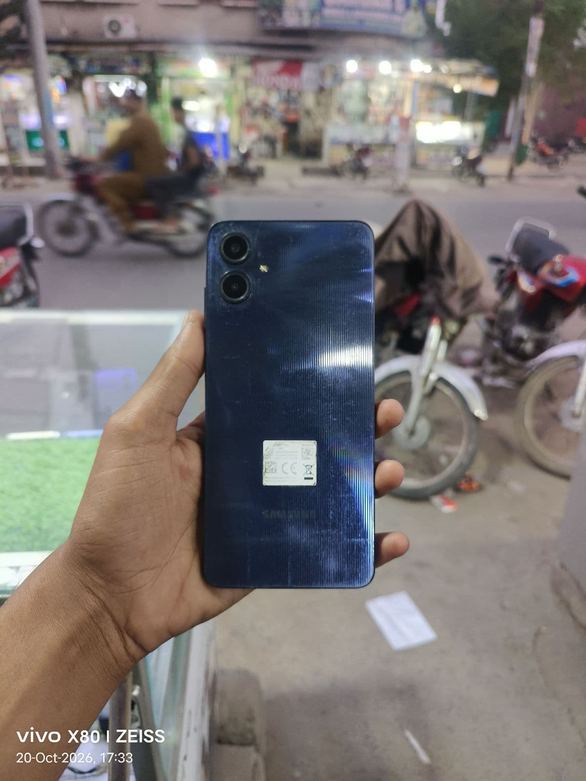 Galaxy A06 · 4GB / 64GB