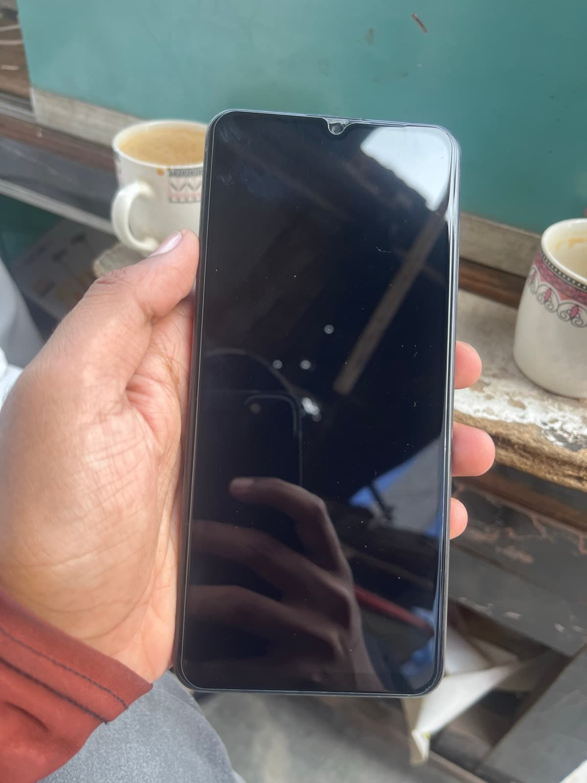 Realme Note 50 4GB / 64GB in Midnight Black — photo 2
