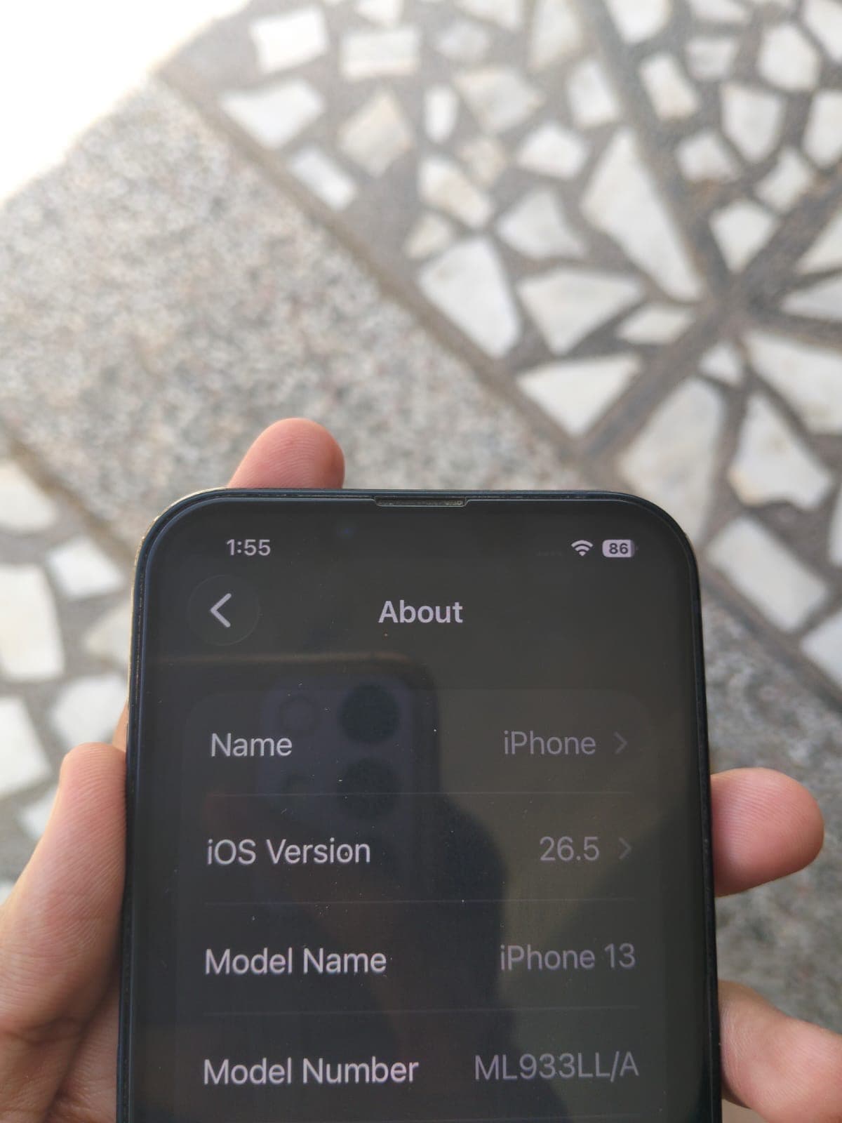Apple iPhone 13 128GB in Midnight — photo 3
