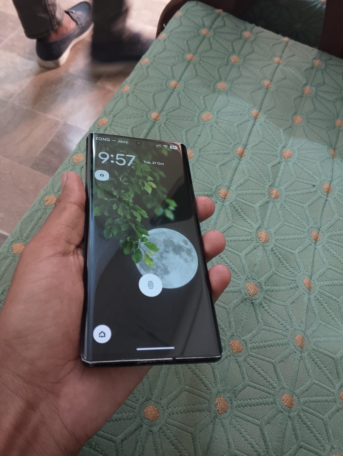Google Pixel 6 Pro 12GB / 128GB in Stormy Black — photo 1