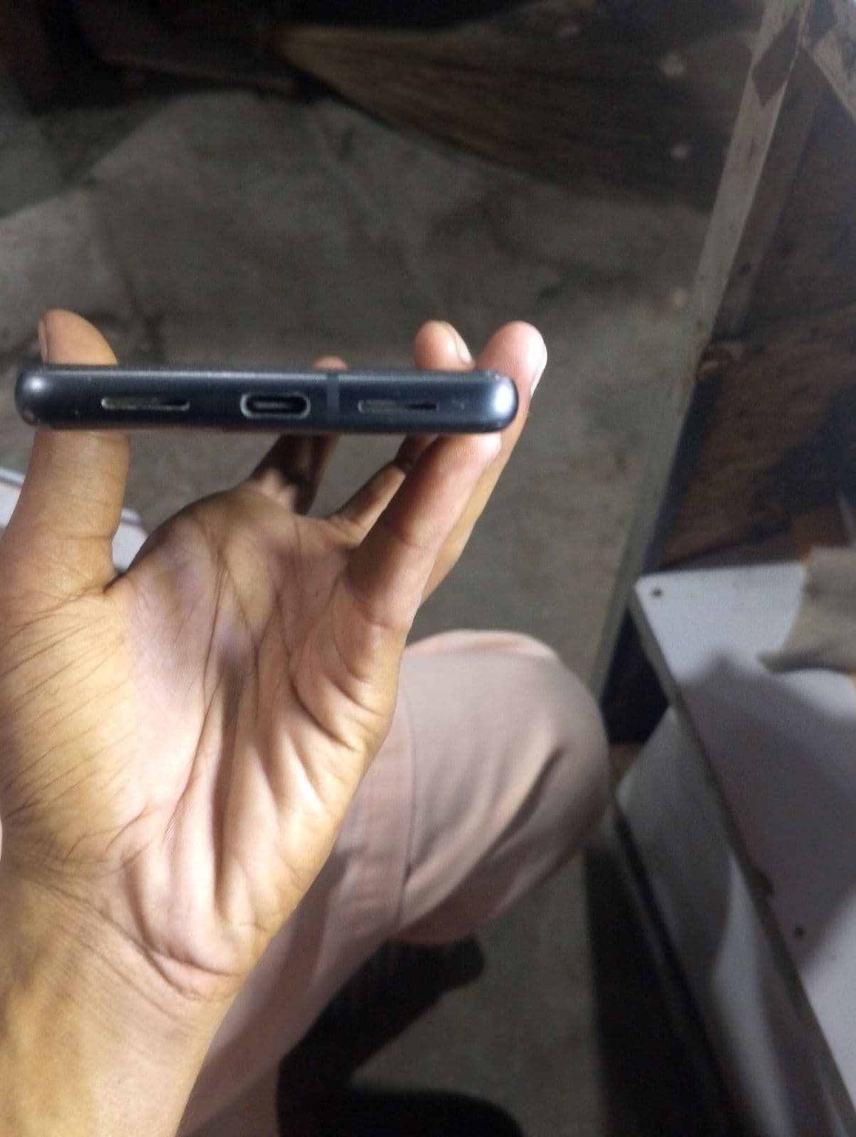 Google Pixel 7 8GB / 128GB in Obsidian — photo 4