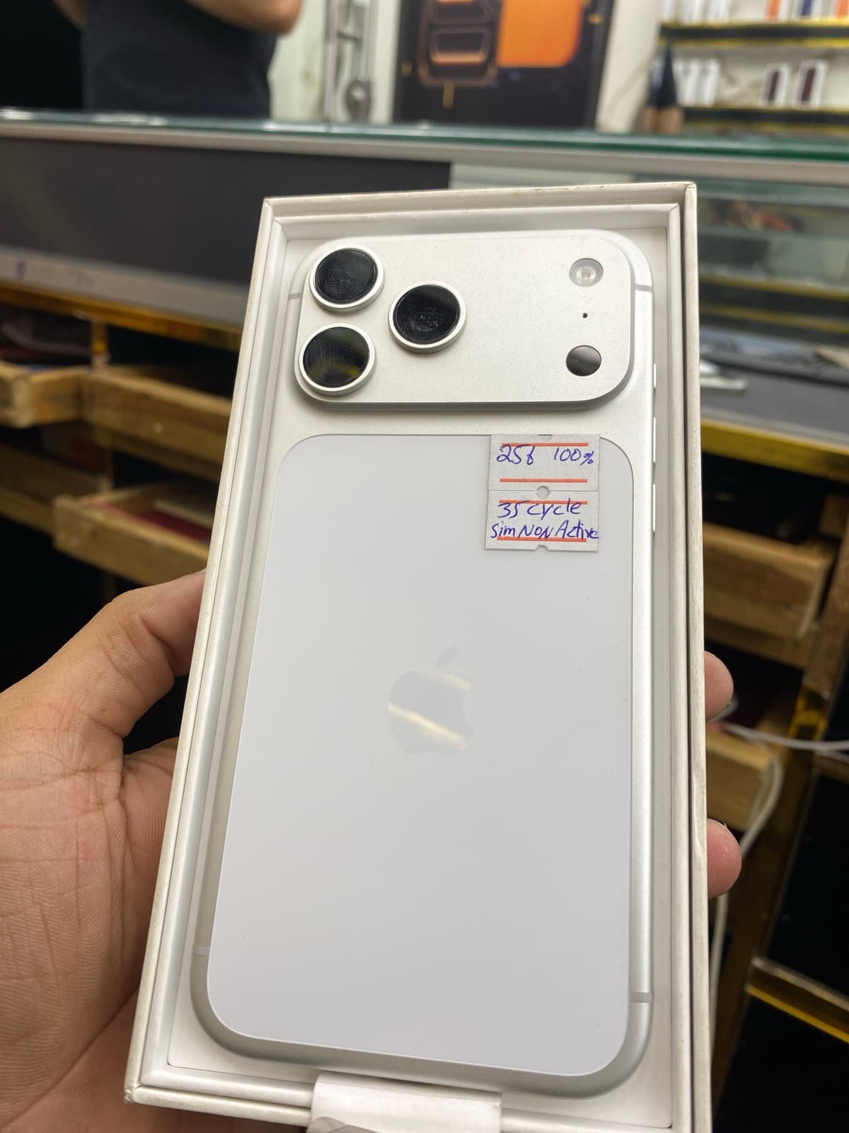 iPhone 17 Pro Max · 256GB