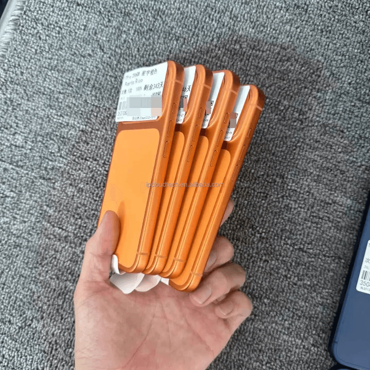 Apple iPhone 17 Pro Max 1TB in Cosmic Orange — photo 3