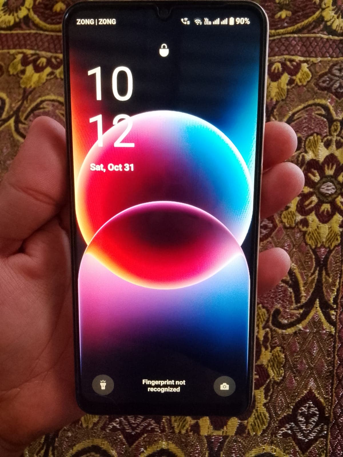 Realme Note 70 6GB / 128GB in Beach Gold — photo 3