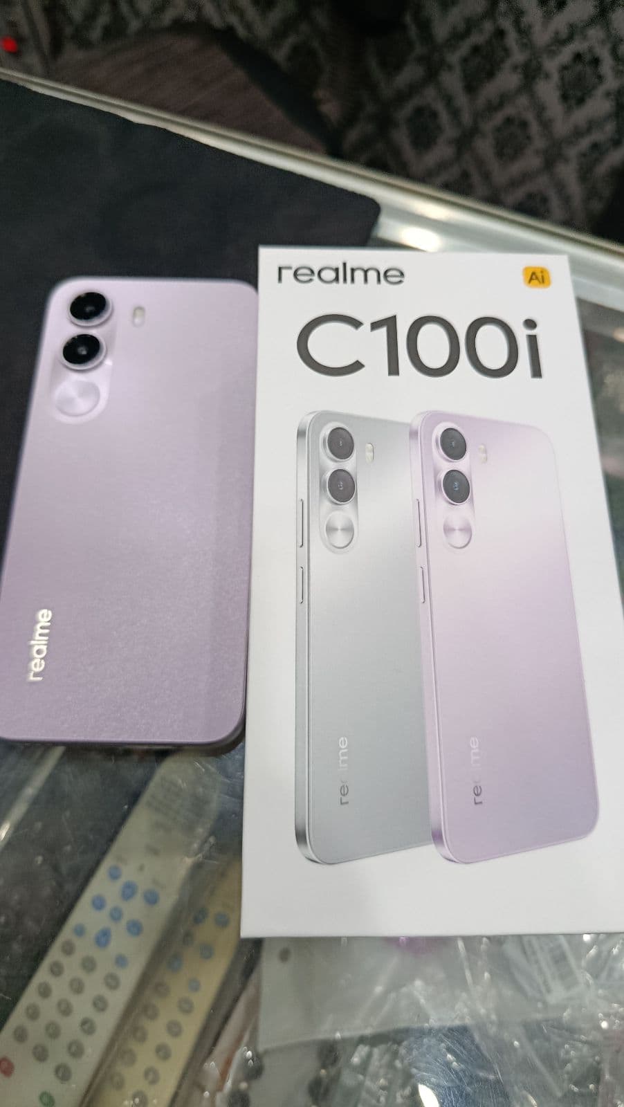 Realme C100i 4GB / 128GB in Dawn Purple — photo 5