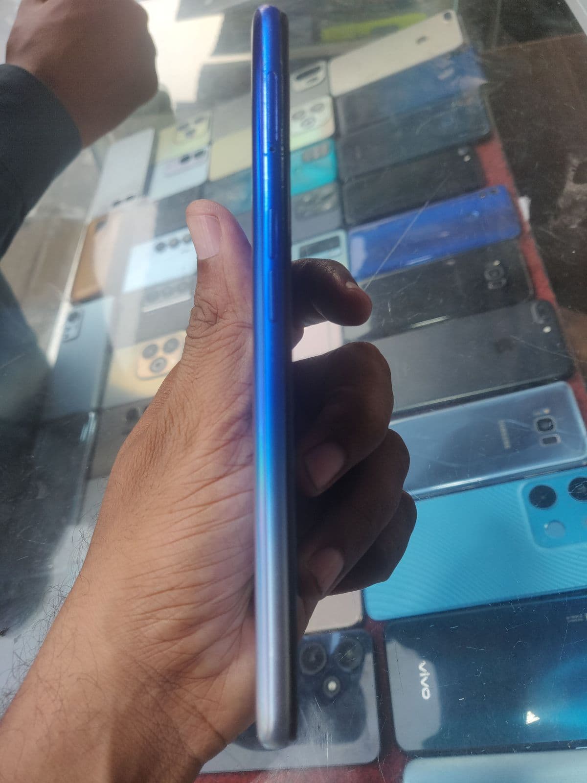 Oppo A54 4GB / 128GB in Starry Blue — photo 2