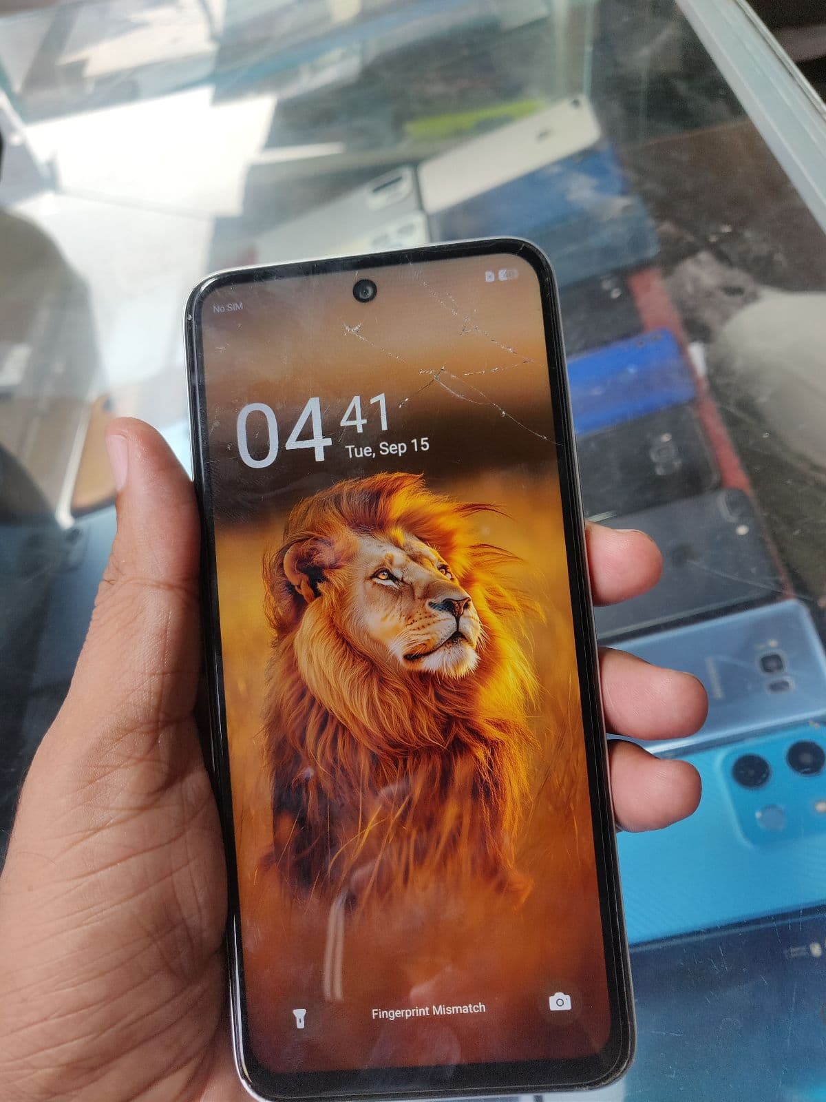 Infinix Smart 10 4GB / 64GB in Titanium Silver — photo 4