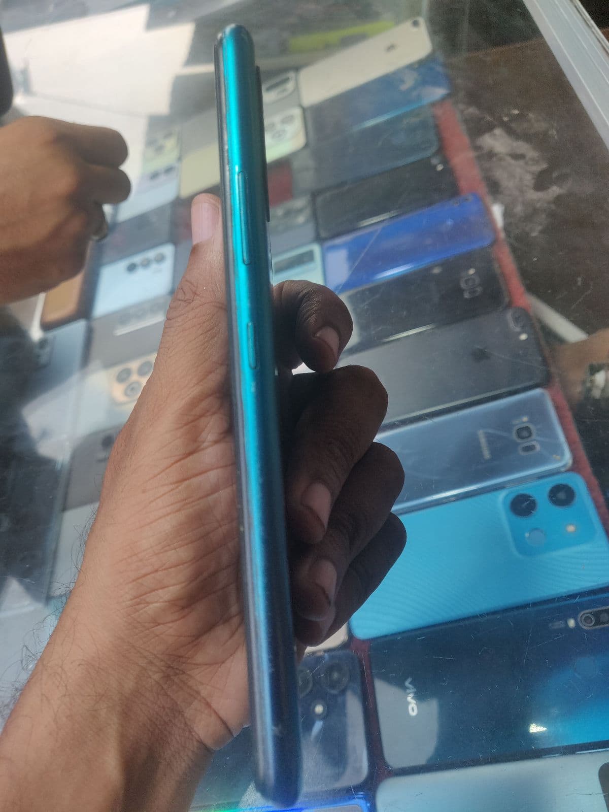 Infinix Hot 10 4GB / 64GB — photo 3