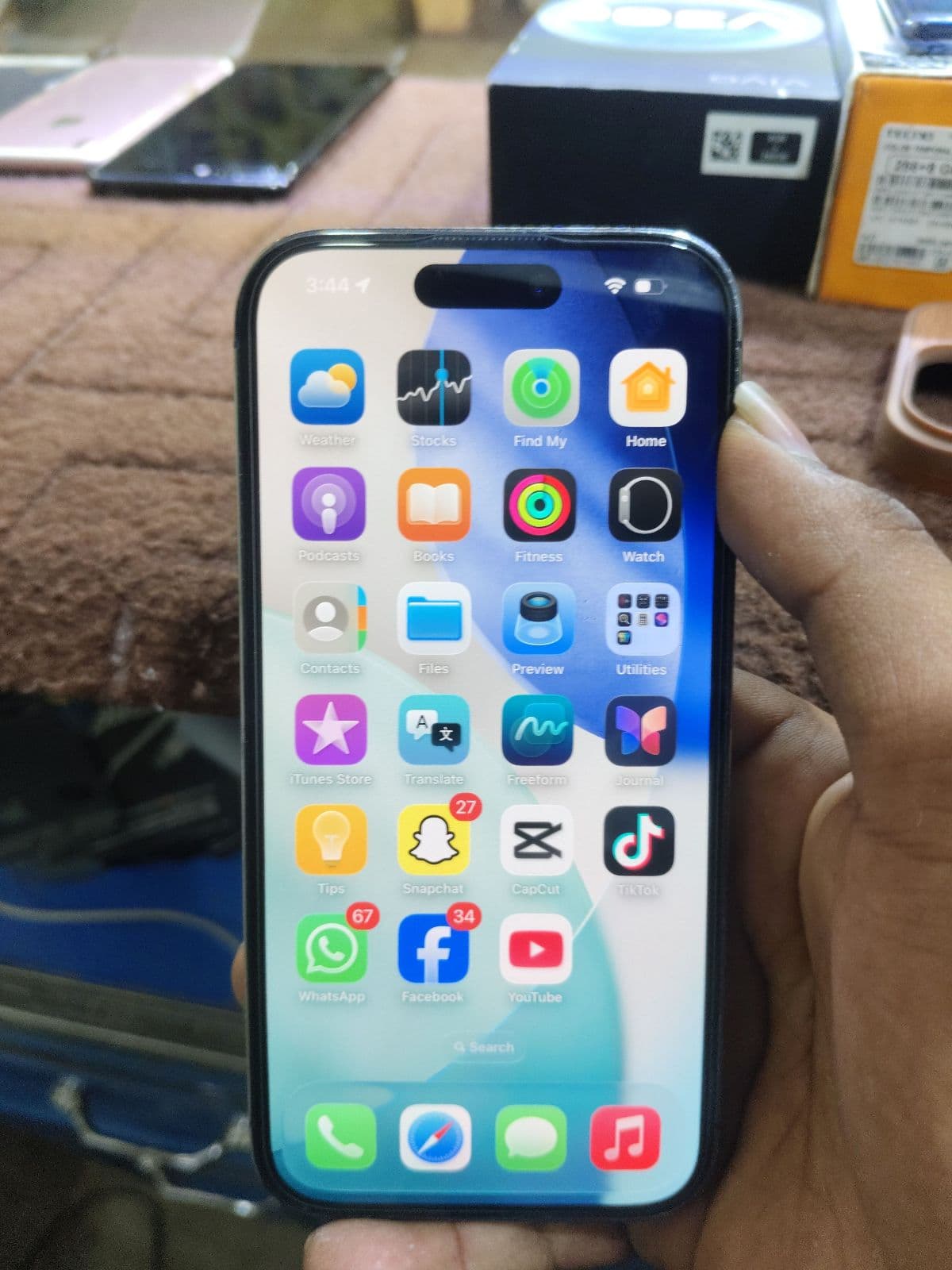 Apple iPhone 14 Pro 128GB in Deep Purple — photo 2