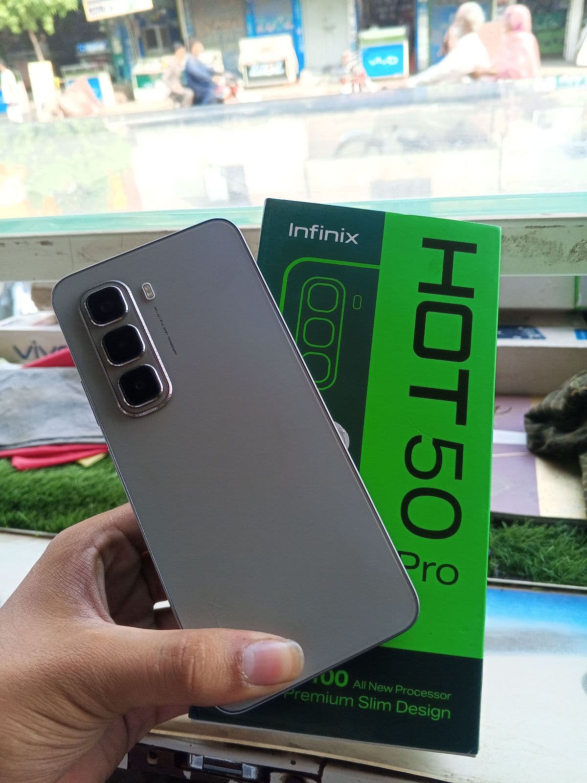 Infinix Hot 50 Pro 8GB / 128GB in Titanium Grey — photo 4