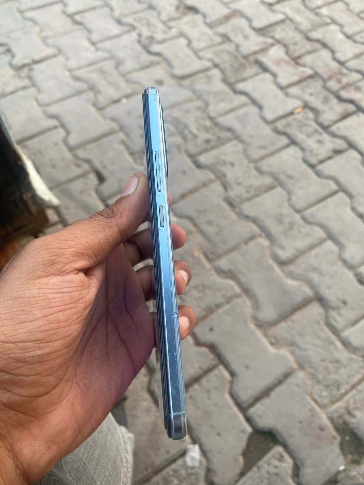 Vivo V23e 8GB / 128GB in Sunshine Coast — photo 4