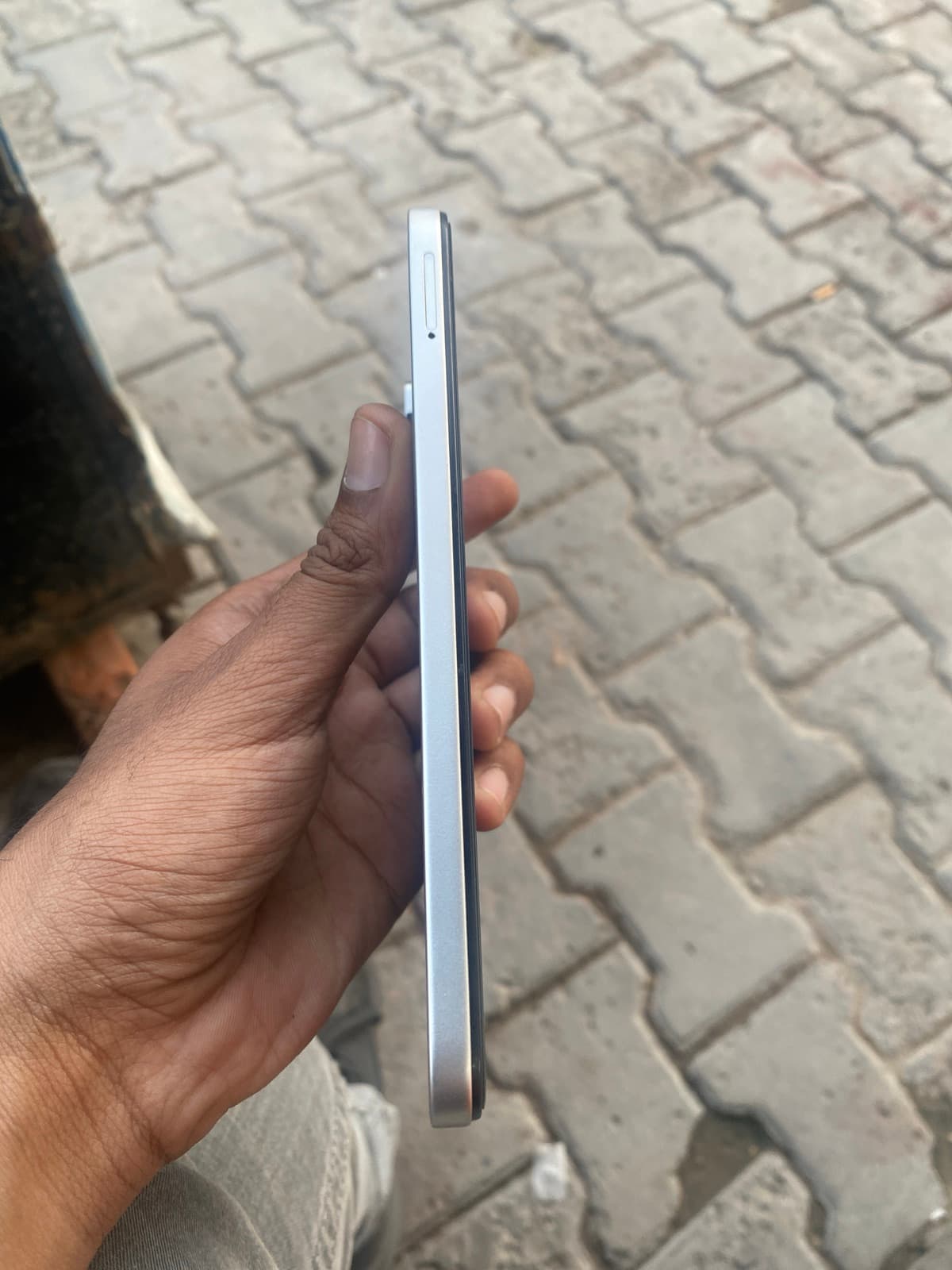 Infinix Smart 20 4GB / 64GB in Polaris Titanium — photo 5