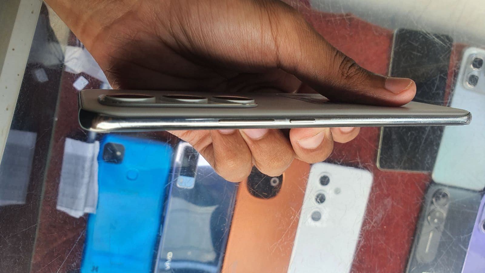 Tecno Spark 40 Pro+ 8GB / 256GB in Aurora White — photo 4