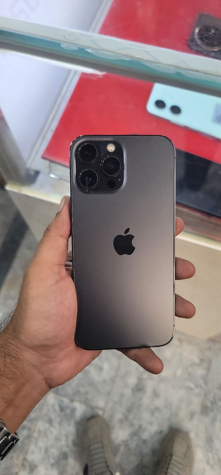 iPhone 13 Pro Max · 128GB