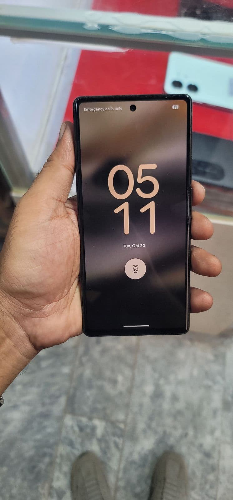 Google Pixel 6a 6GB / 128GB in Chalk — photo 2