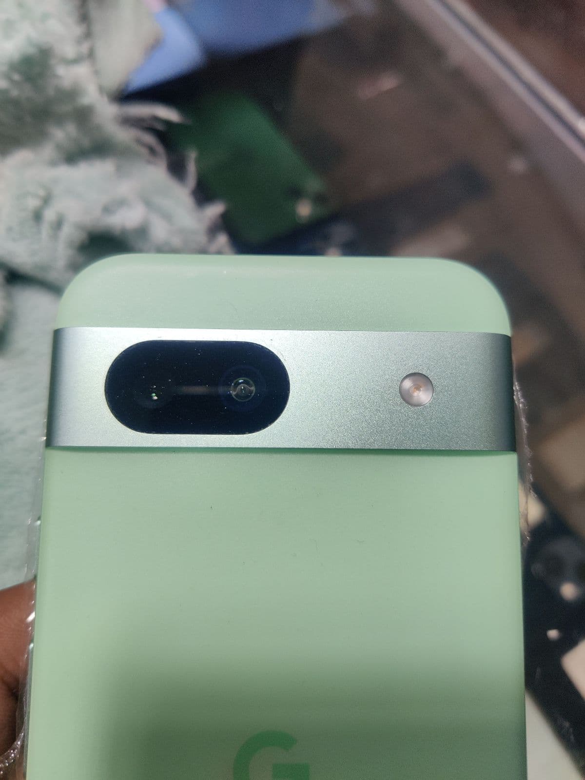 Google Pixel 8a 8GB / 128GB in Aloe — photo 2