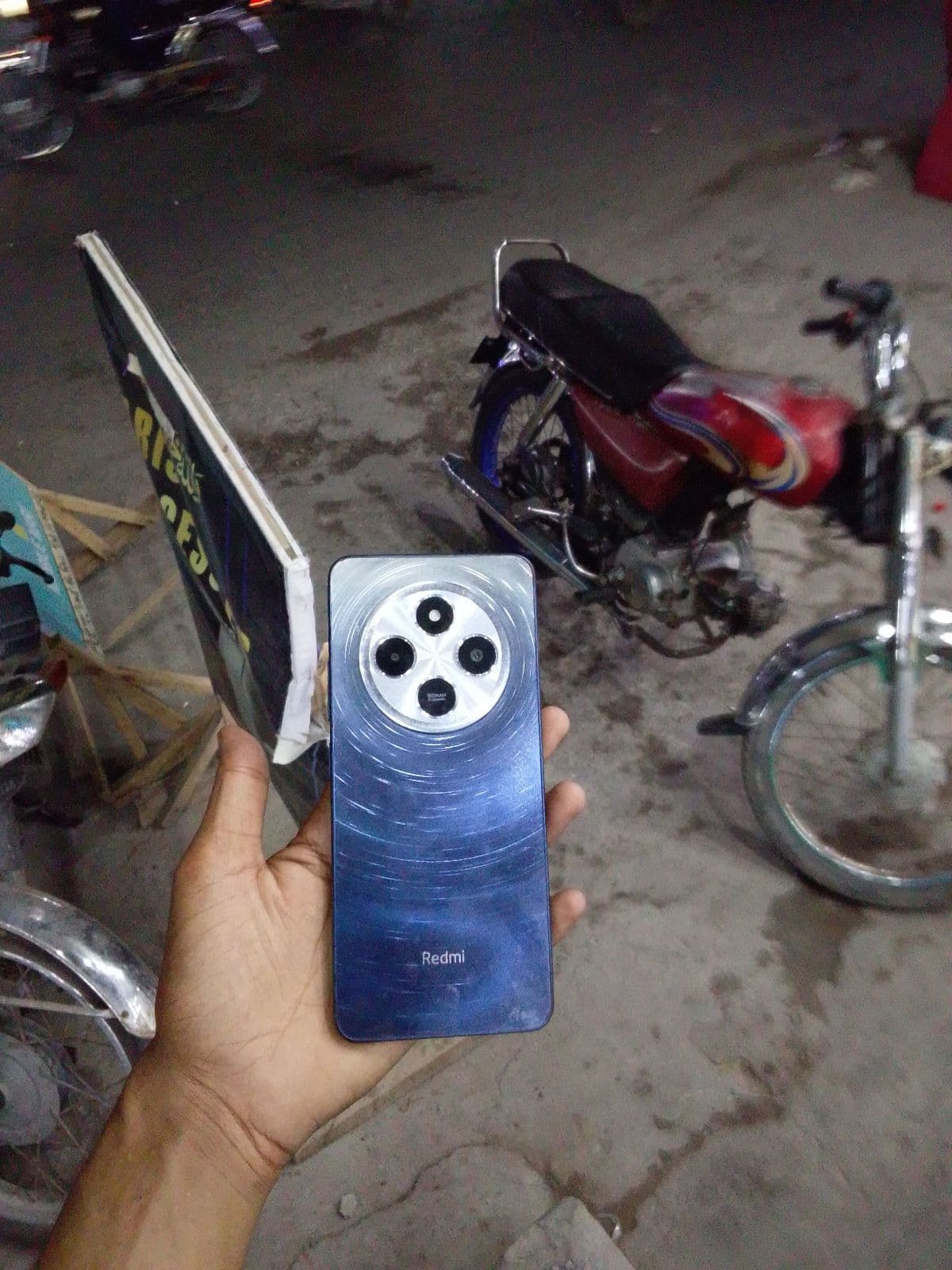 Xiaomi Redmi 14C 6GB / 128GB in Midnight Black — photo 2