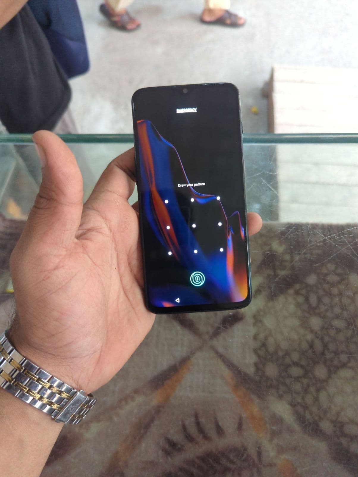 OnePlus 6T 6GB / 128GB in Mirror Black — photo 3