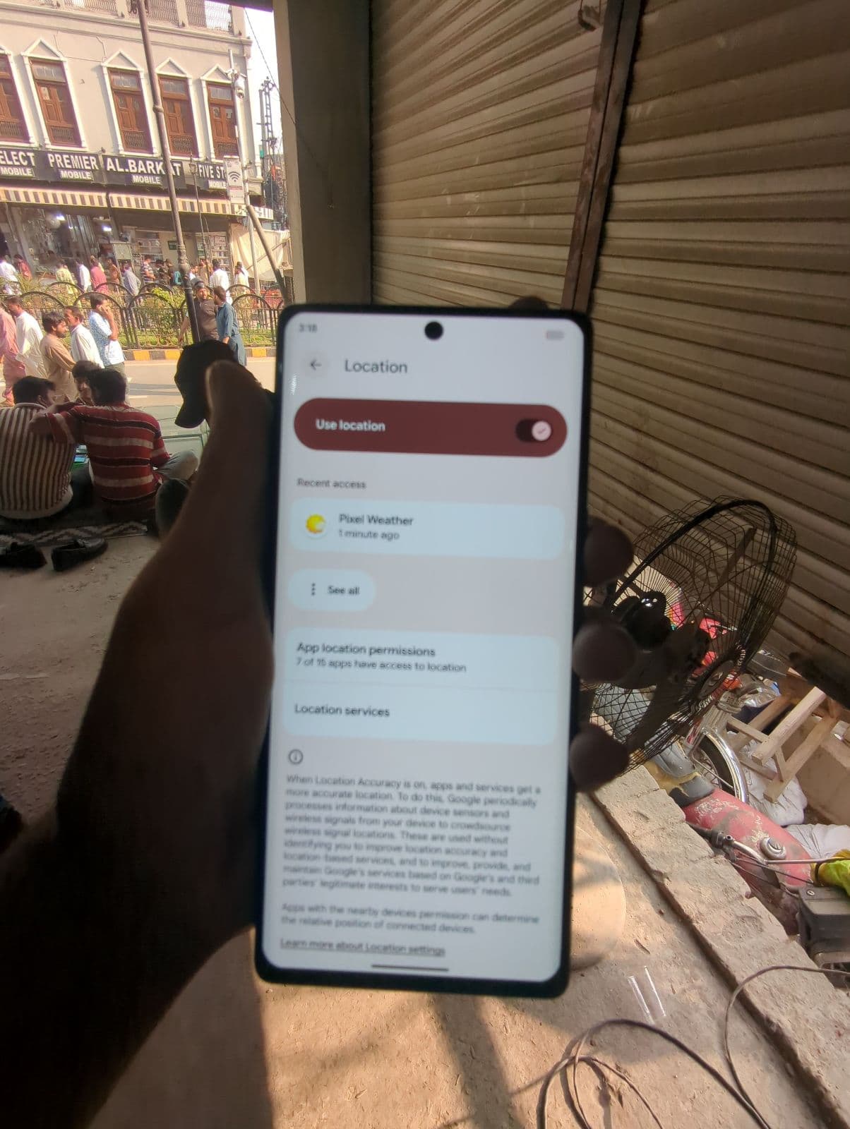 Google Pixel 6 Pro 12GB / 128GB in Stormy Black — photo 2