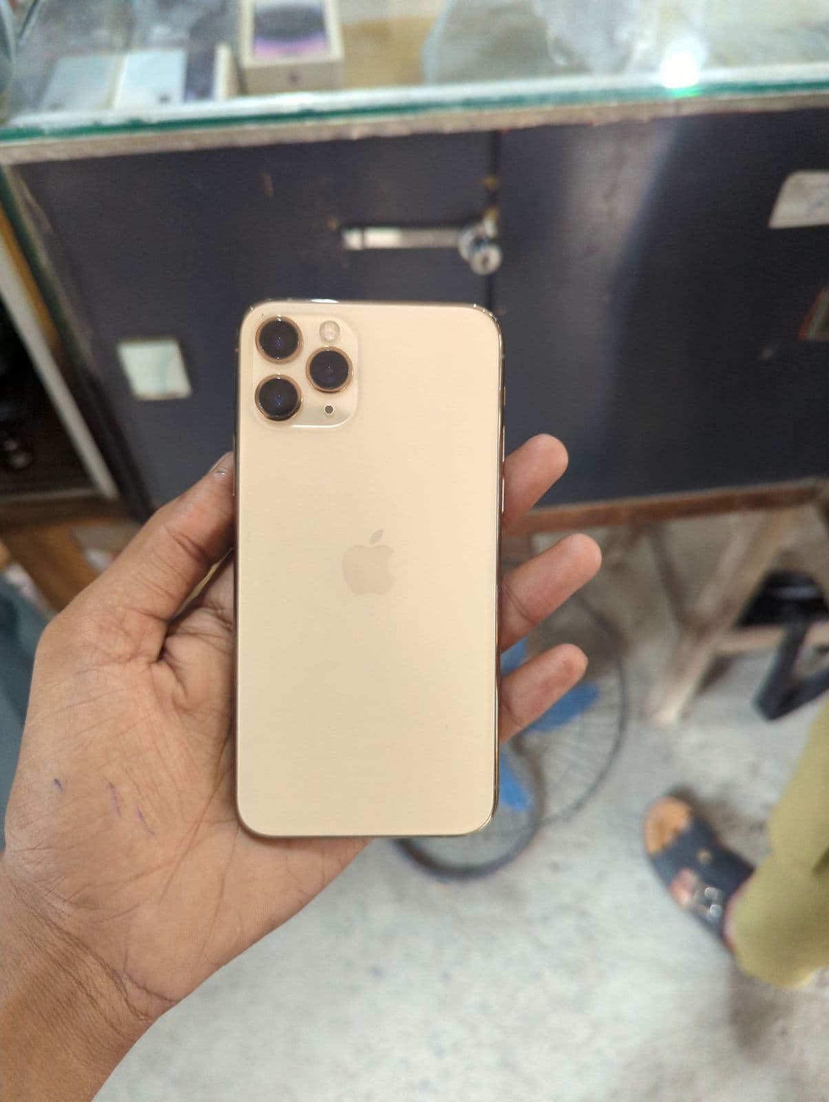 iPhone 11 Pro · 256GB