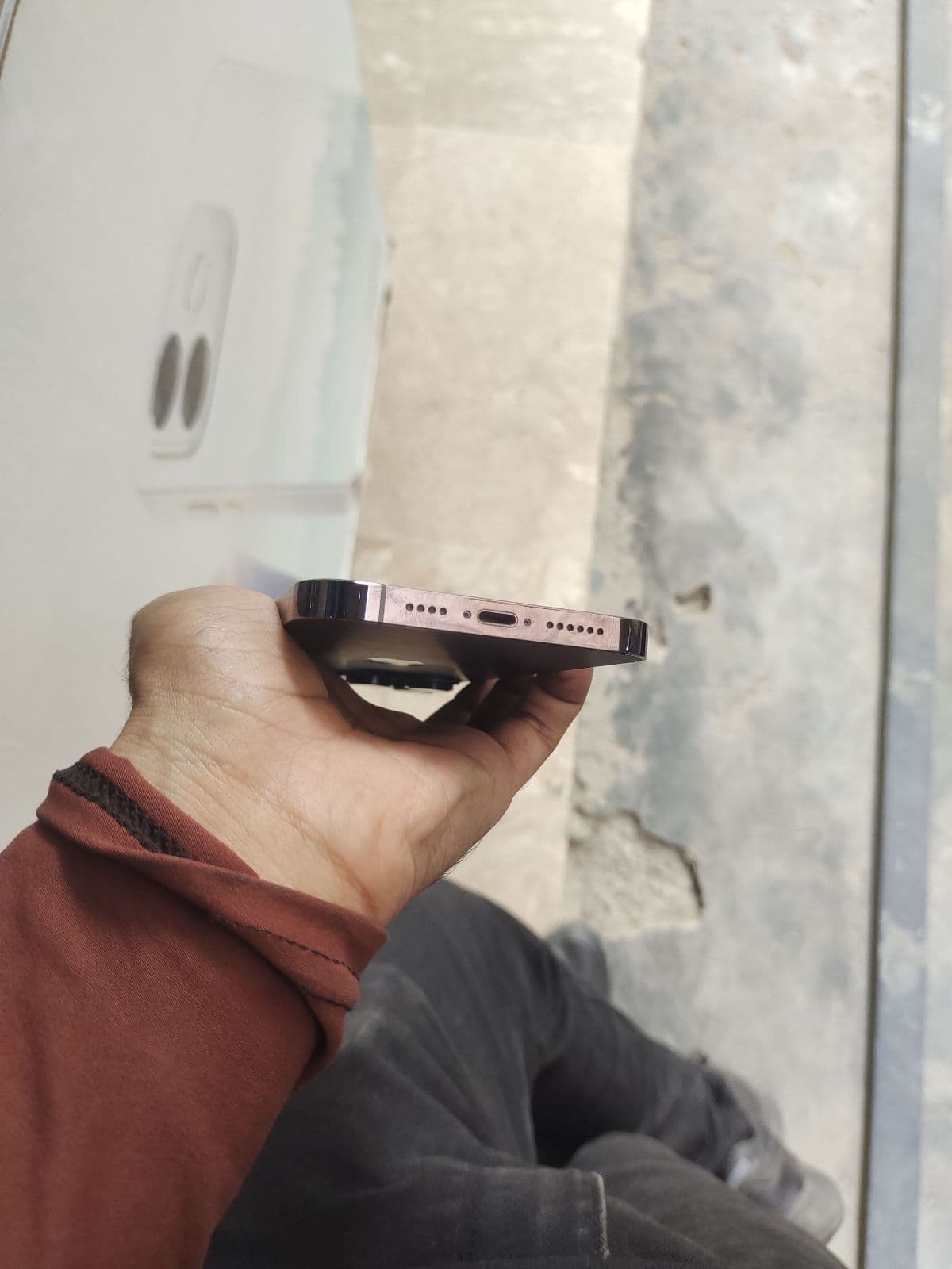 Apple iPhone 14 Pro Max 128GB in Deep Purple — photo 3