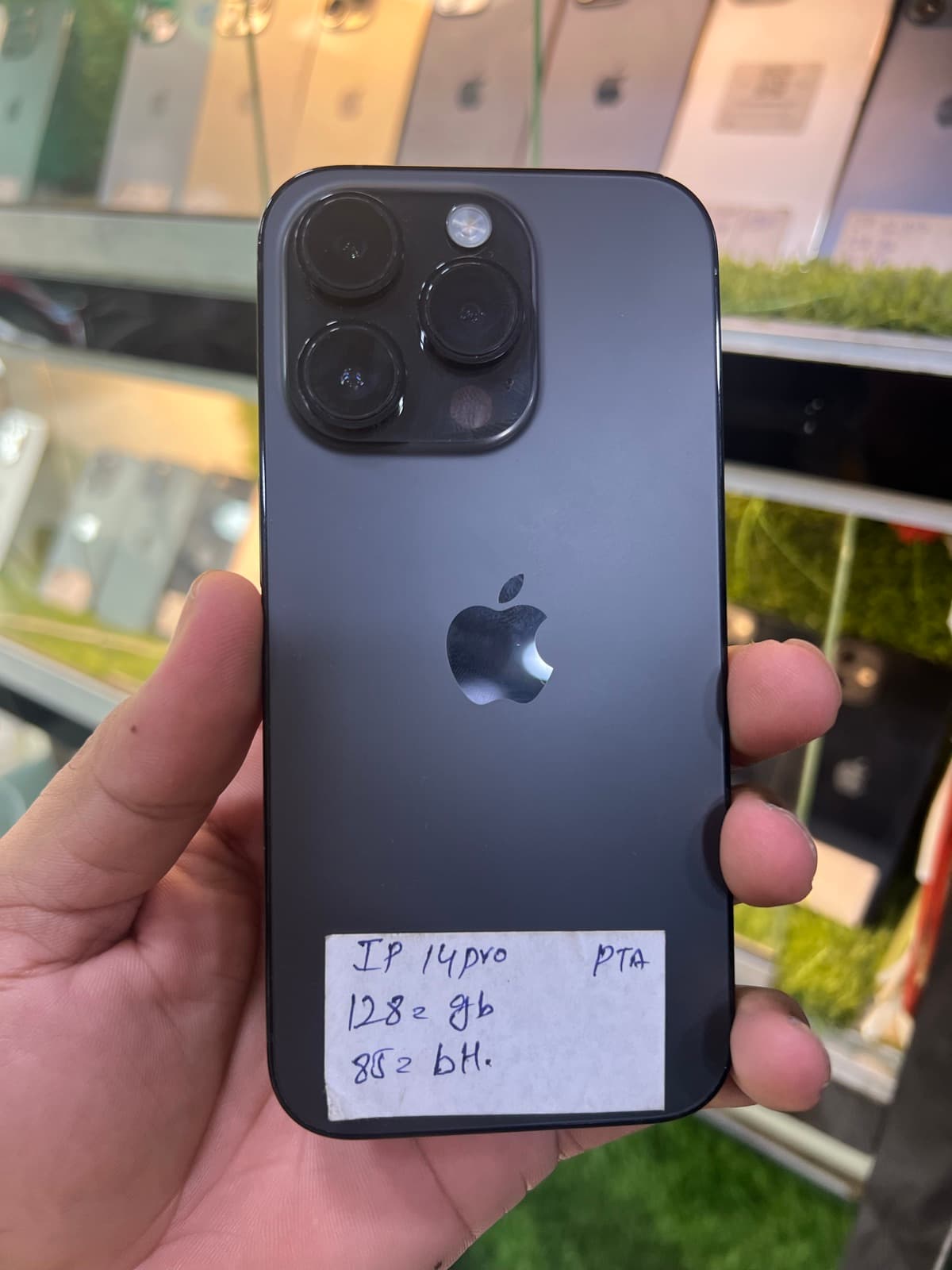 iPhone 14 Pro · 128GB