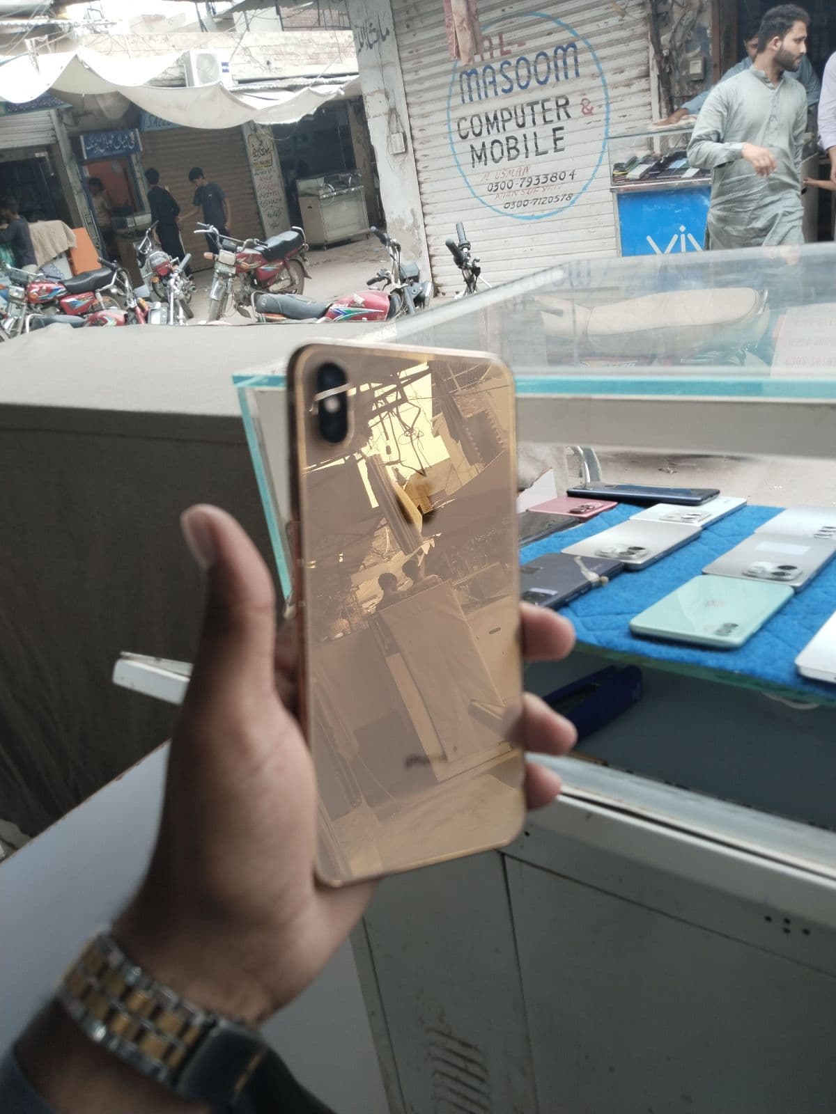 iPhone XS Max · 256GB