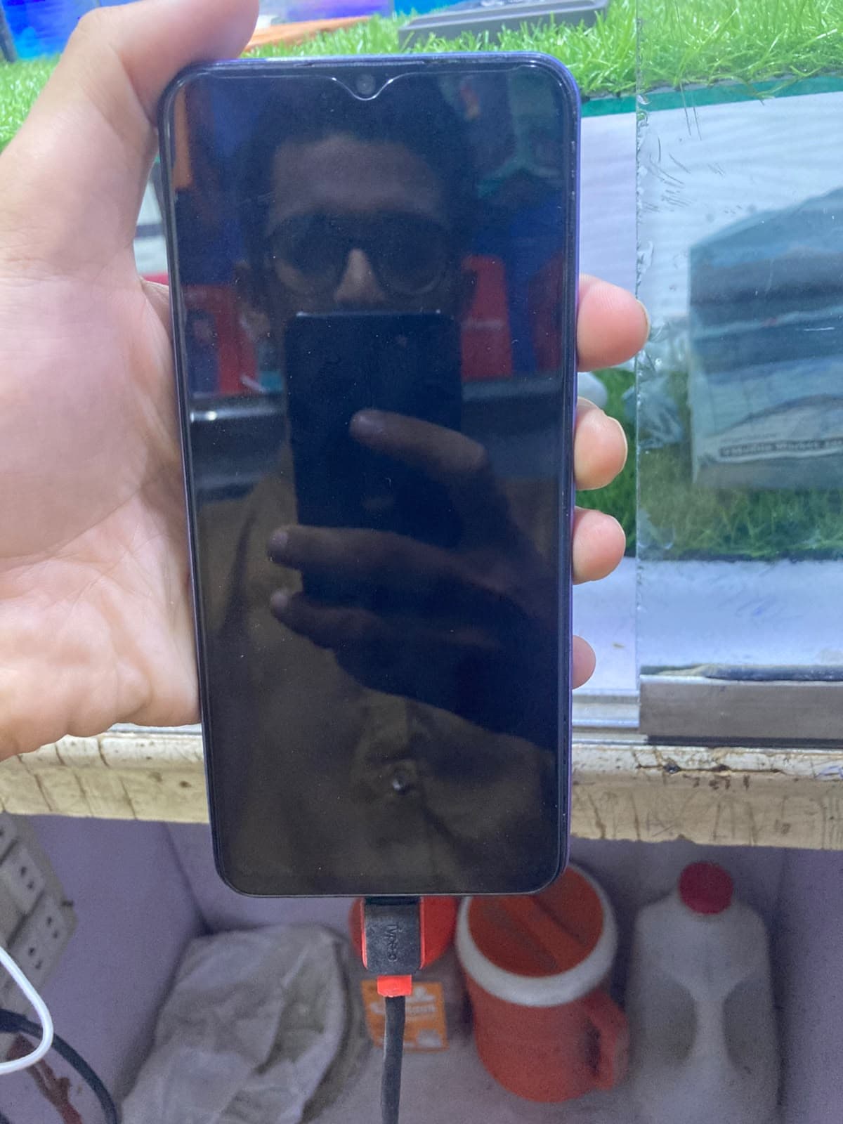 Vivo Y17s 6GB / 128GB in Glitter Purple — photo 2