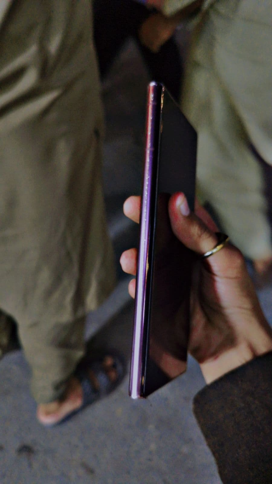 Samsung Galaxy S22 Ultra 12GB / 256GB in Burgundy — photo 5