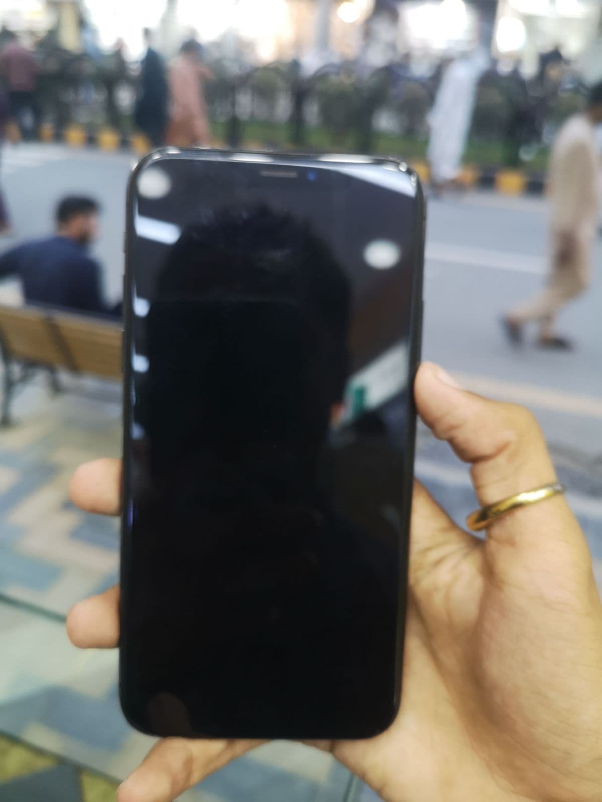 Apple iPhone X 64GB in Space Gray — photo 3