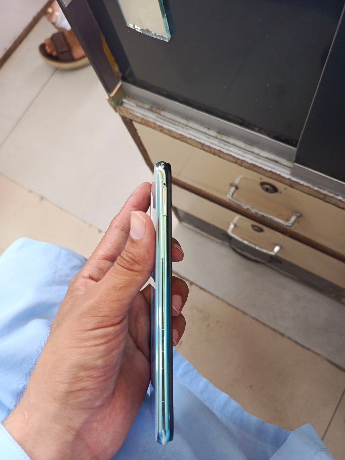Vivo Y15 4GB / 64GB in Aqua Blue — photo 3
