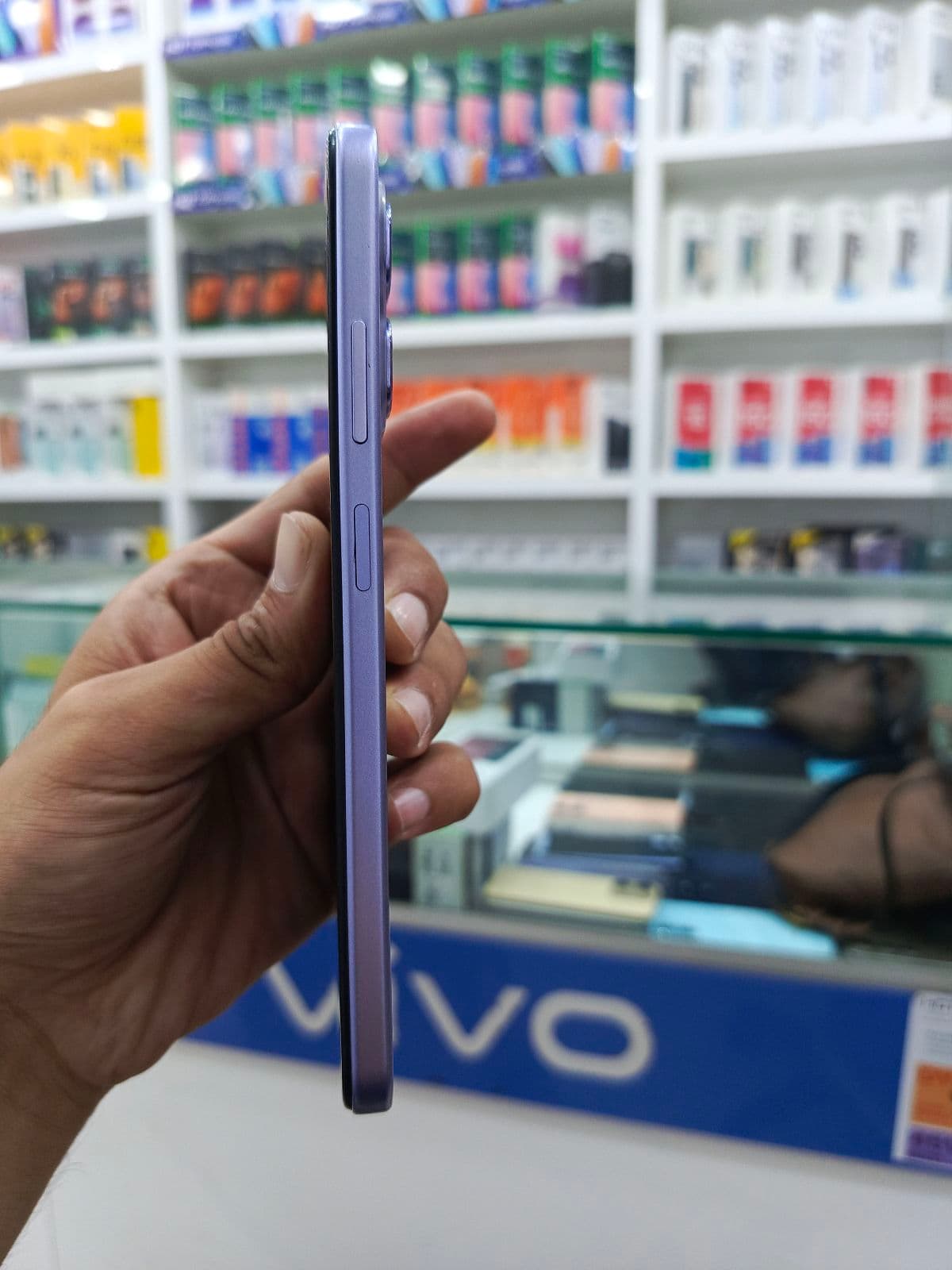 Infinix Hot 50i 4GB / 128GB in Dreamy Purple — photo 4