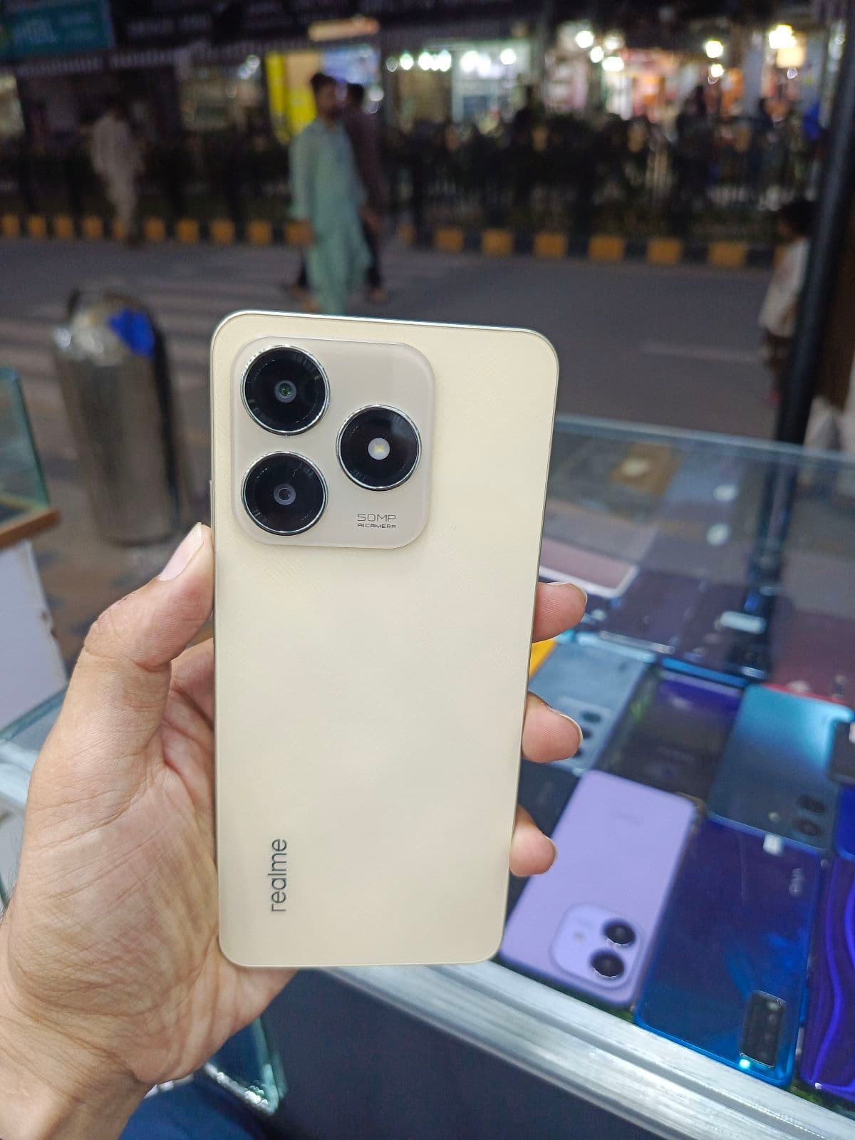 Realme C61 · 6GB / 128GB