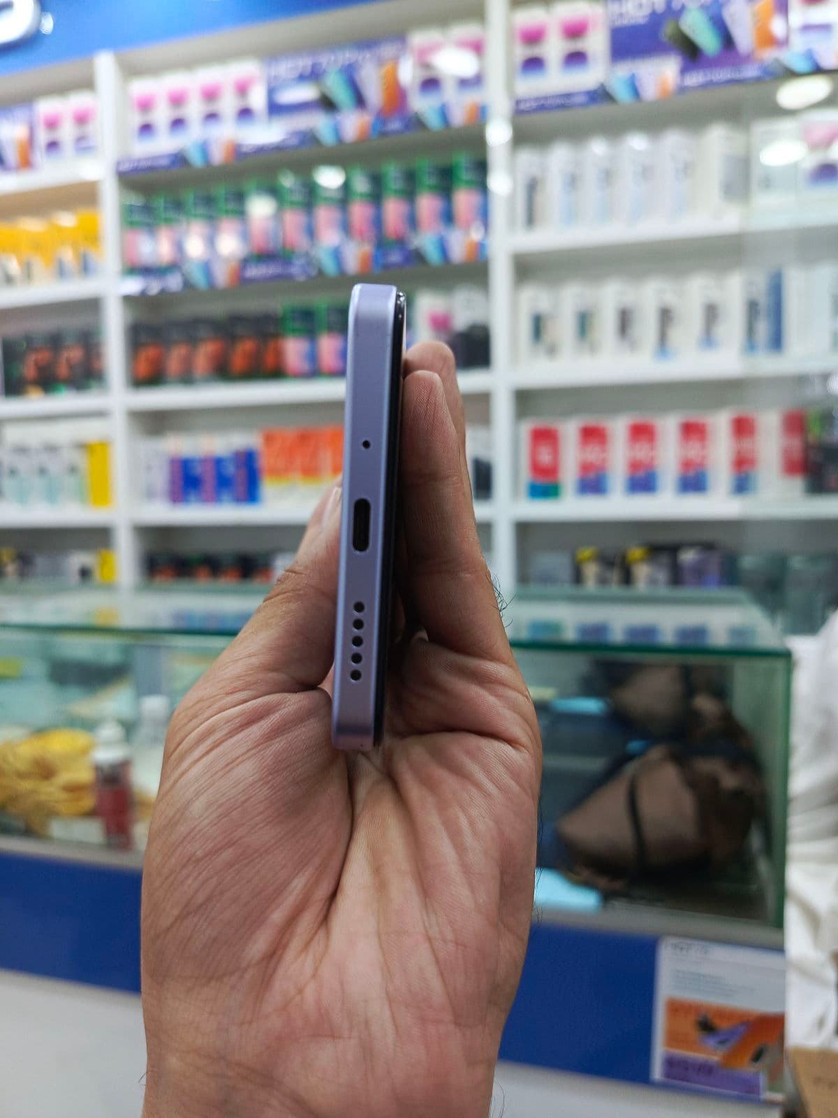 Xiaomi Redmi 14C 4GB / 128GB in Dreamy Purple — photo 4