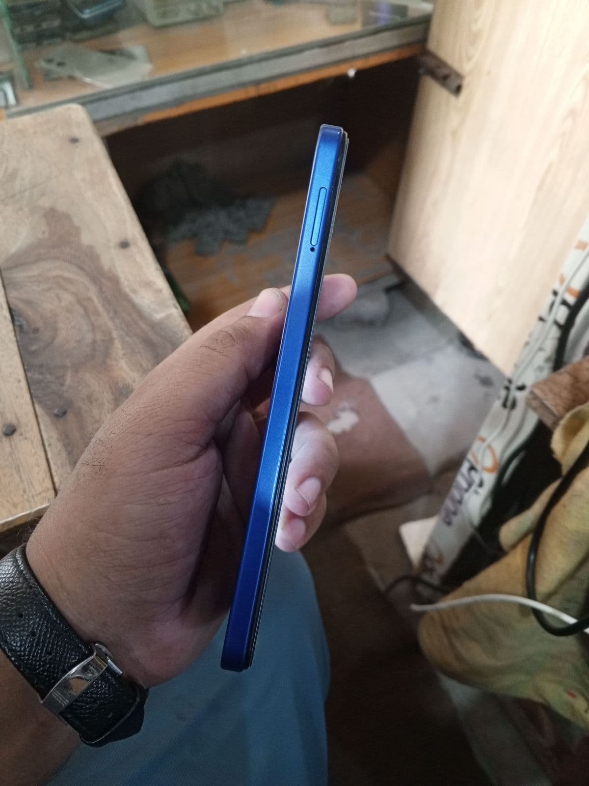 Tecno Spark Go 3 4GB / 64GB in Galaxy Blue — photo 4