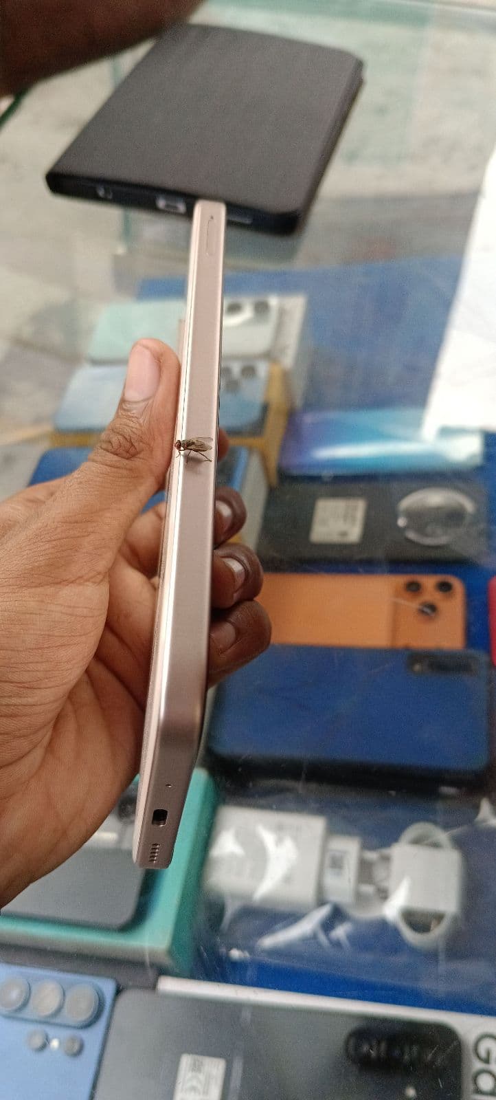 Vivo Y31d 6GB / 128GB in Glow White — photo 4