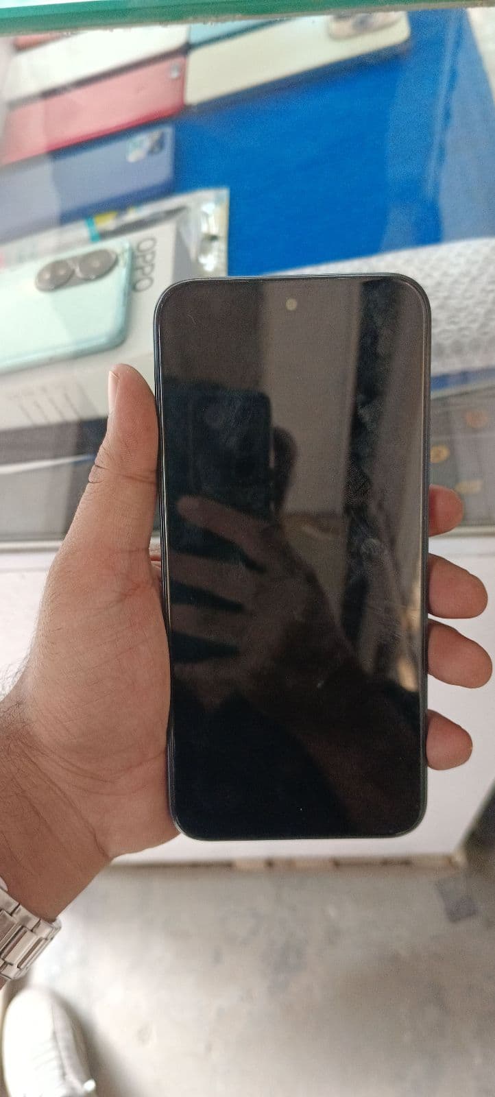 Oppo A6 8GB / 128GB in Sapphire Blue — photo 2